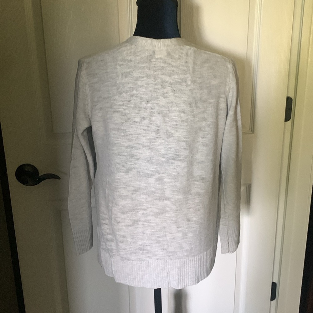 GAP Cardigan - Picture 2 of 5